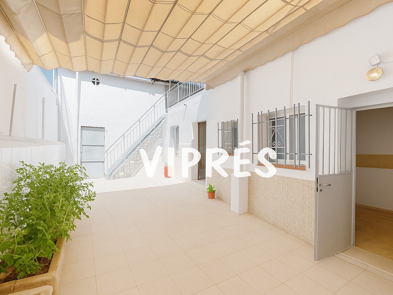 Piso en venta en Cáceres Capital con Terraza