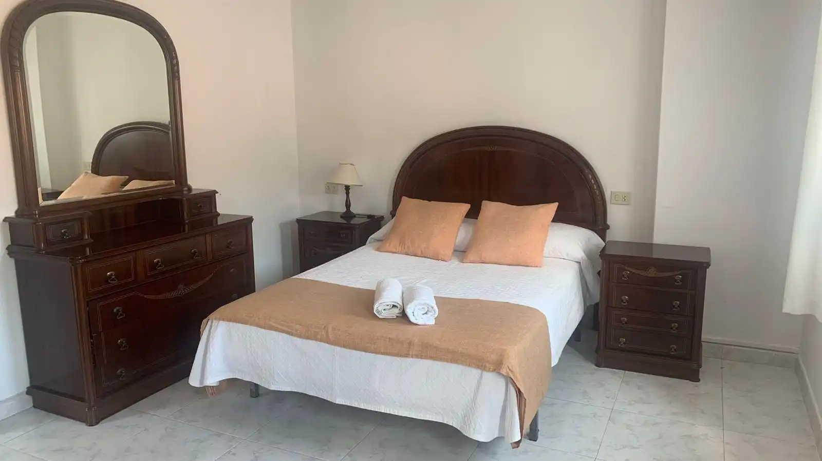 Dormitori de Casa o xalet en venda en Fisterra amb Moblat, Forn i Rentadora
