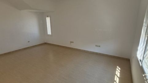 Foto 2 de Casa o xalet en venda a Calle las Zarzamoras, 23, Mejostilla, Cáceres Capital