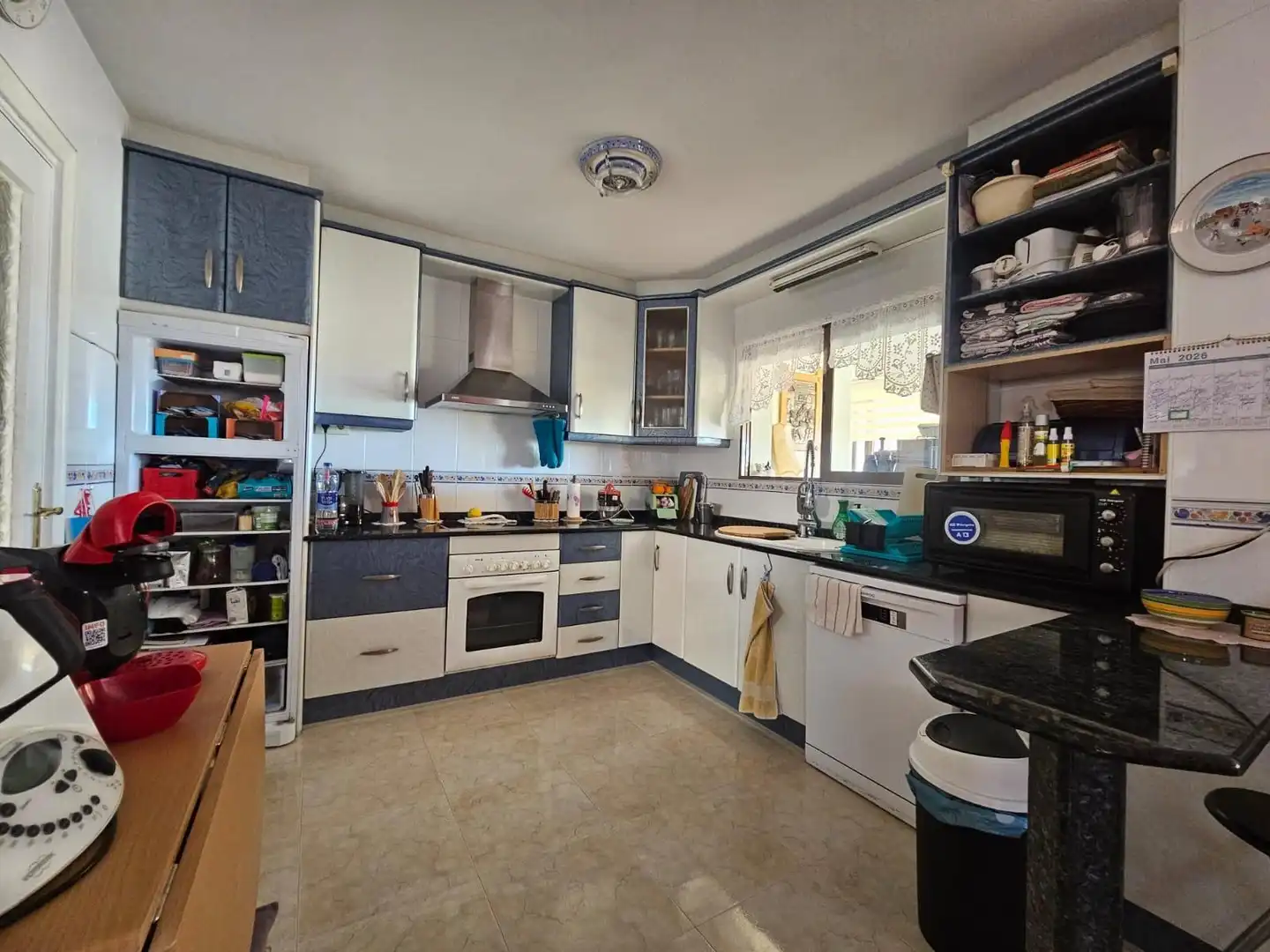 Cocina de Casa o chalet en venta en Águilas con Aire acondicionado, Jardín privado y Terraza