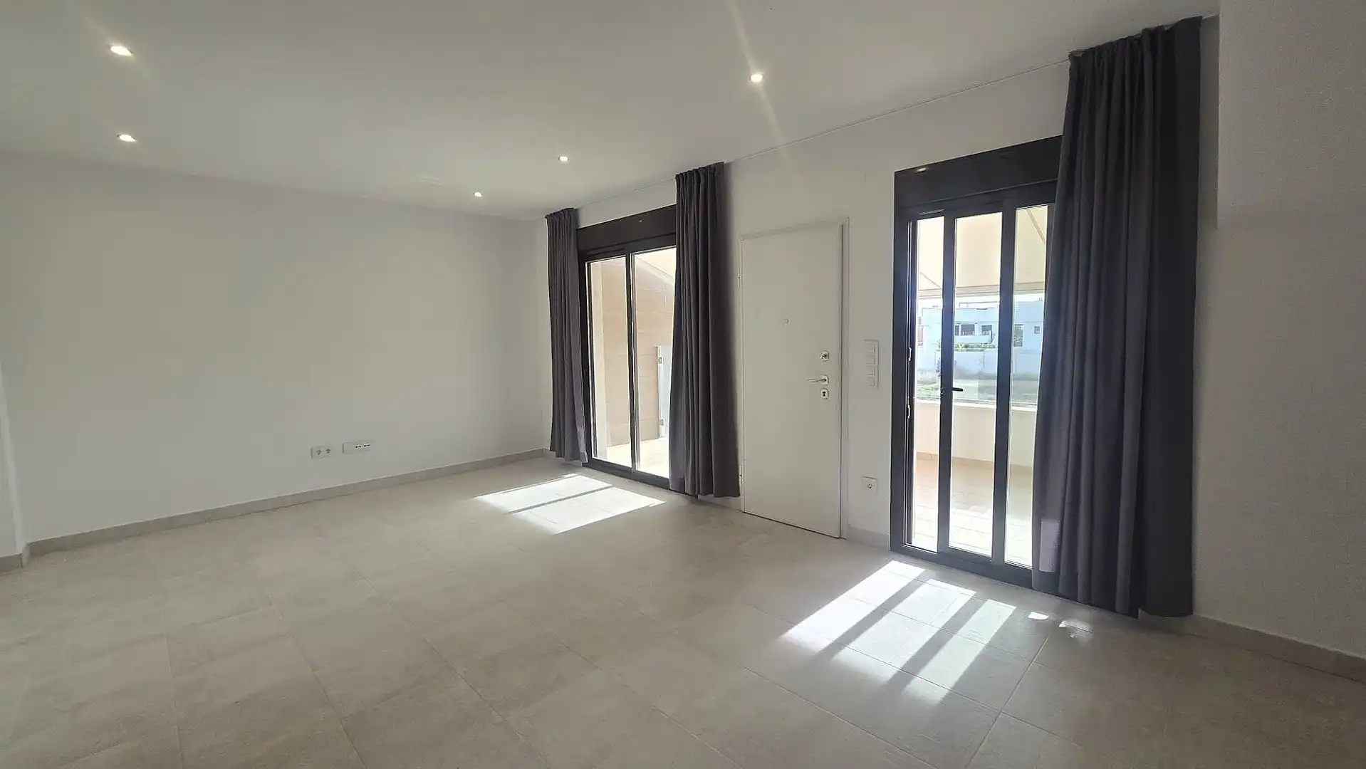 Living room of Attic for sale in Pilar de la Horadada  with Terrace, Washing machine and Microwave