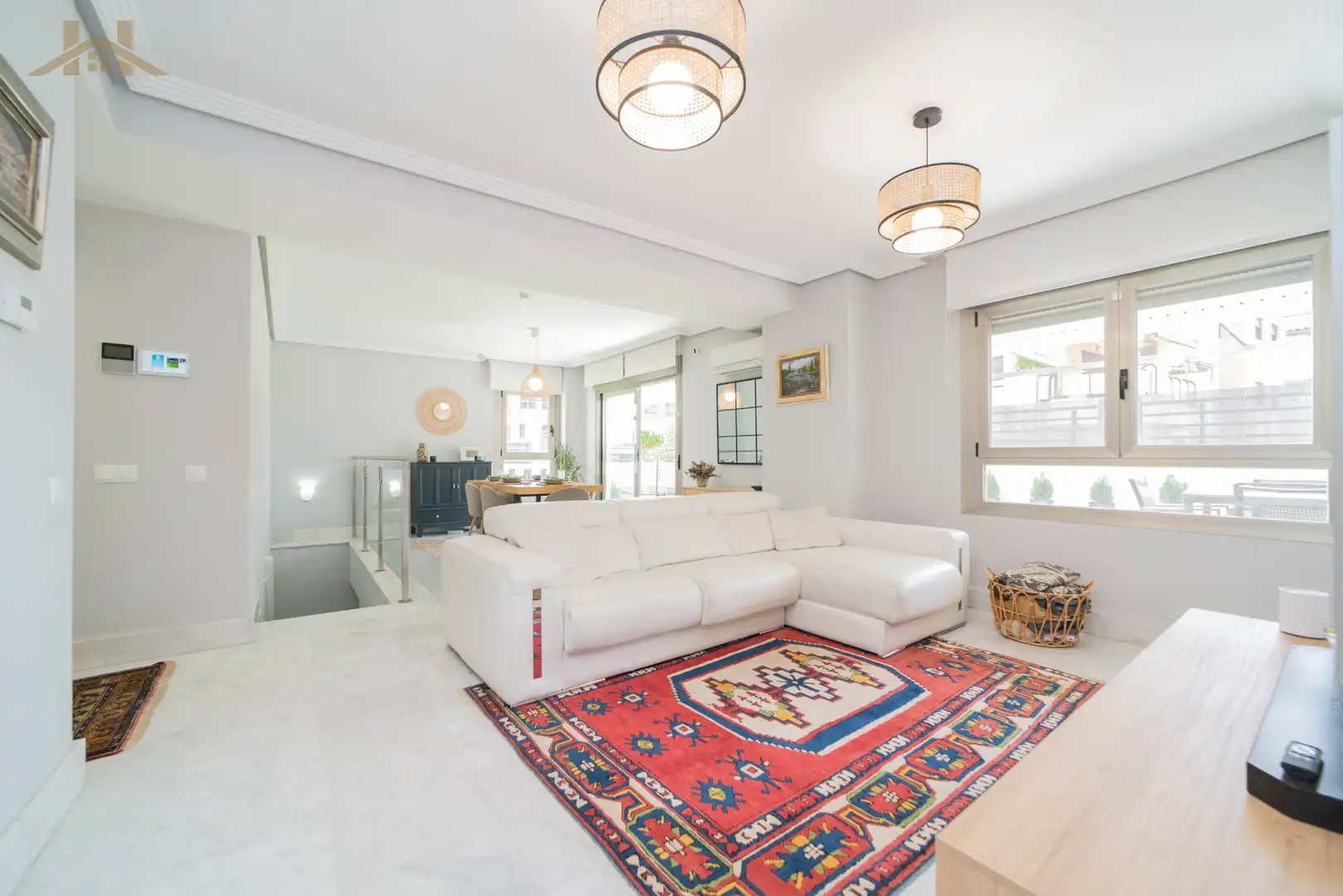 Sala de estar de Planta baja en venta en Boadilla del Monte con Aire acondicionado, Calefacción y Jardín privado