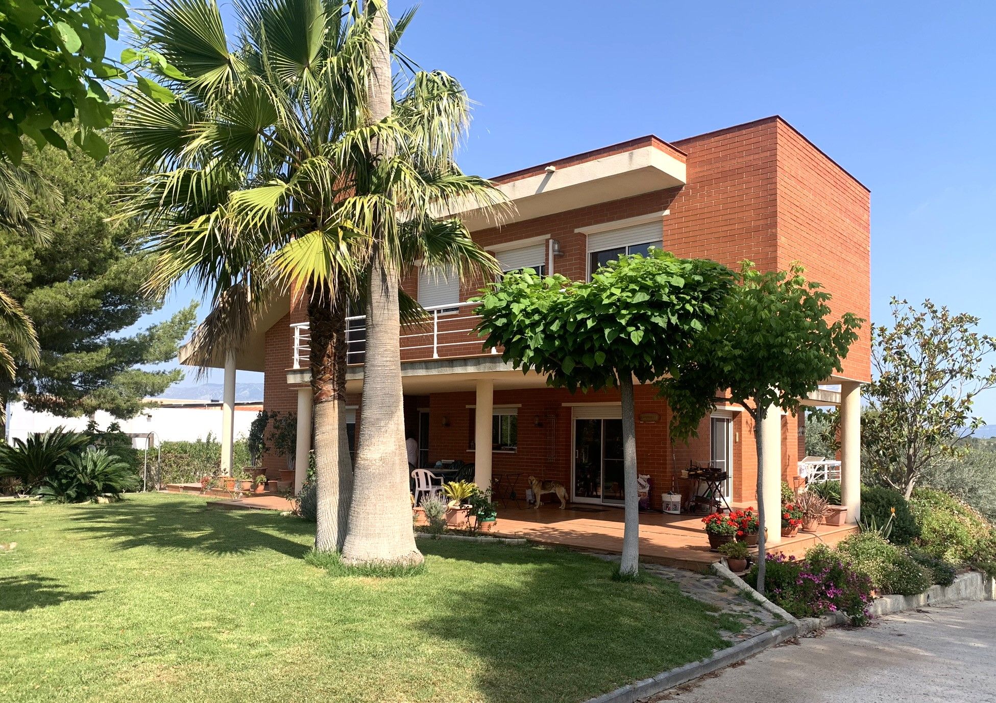 Vista exterior de Casa o xalet en venda en Tortosa amb Aire condicionat, Calefacció i Jardí privat