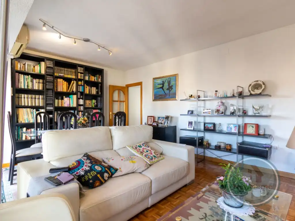 Living room of Flat for rent in Elche / Elx  with Air Conditioner and Balcony