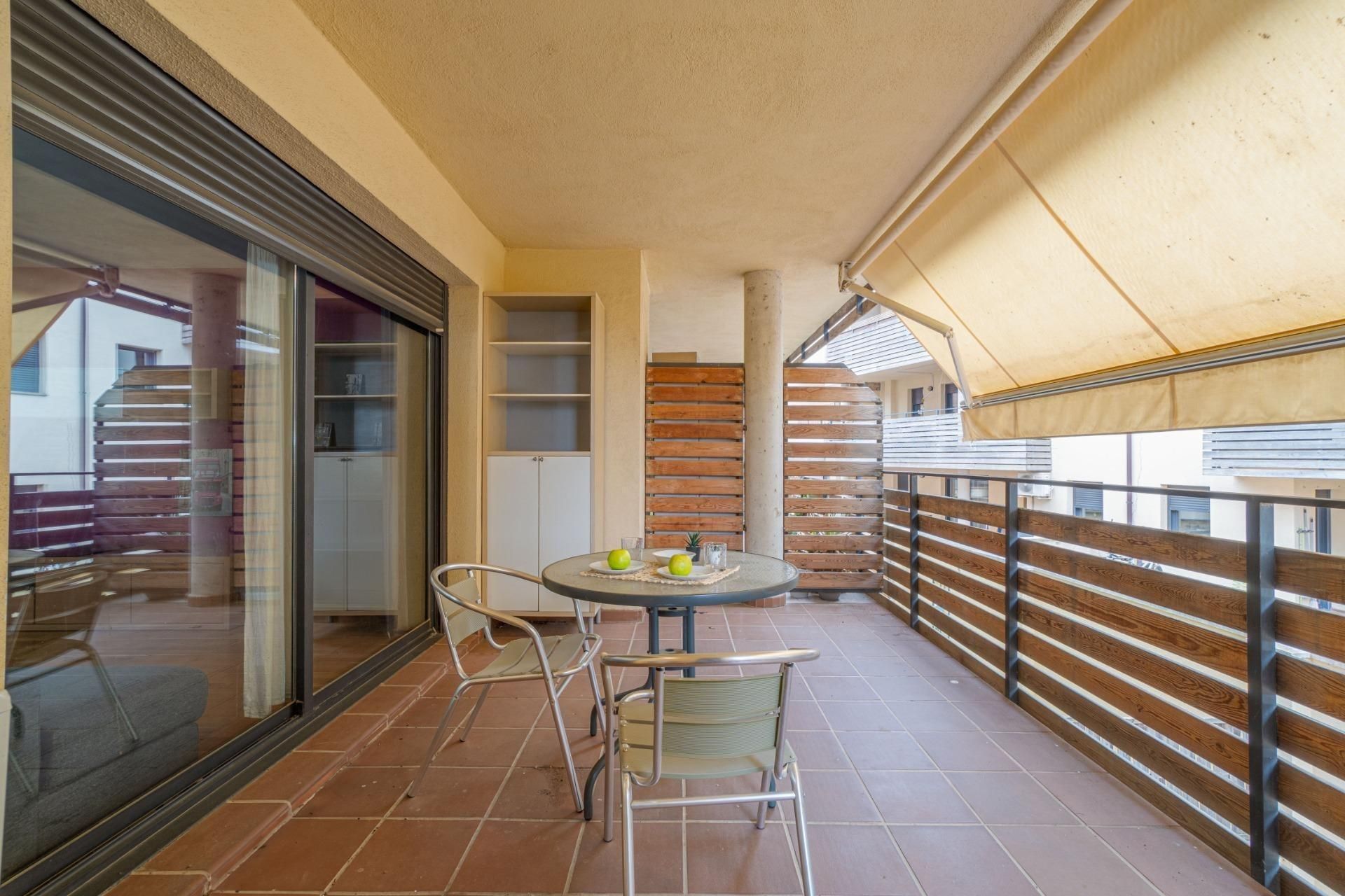 Terrassa de Pis en venda en Peralada amb Aire condicionat i Balcó