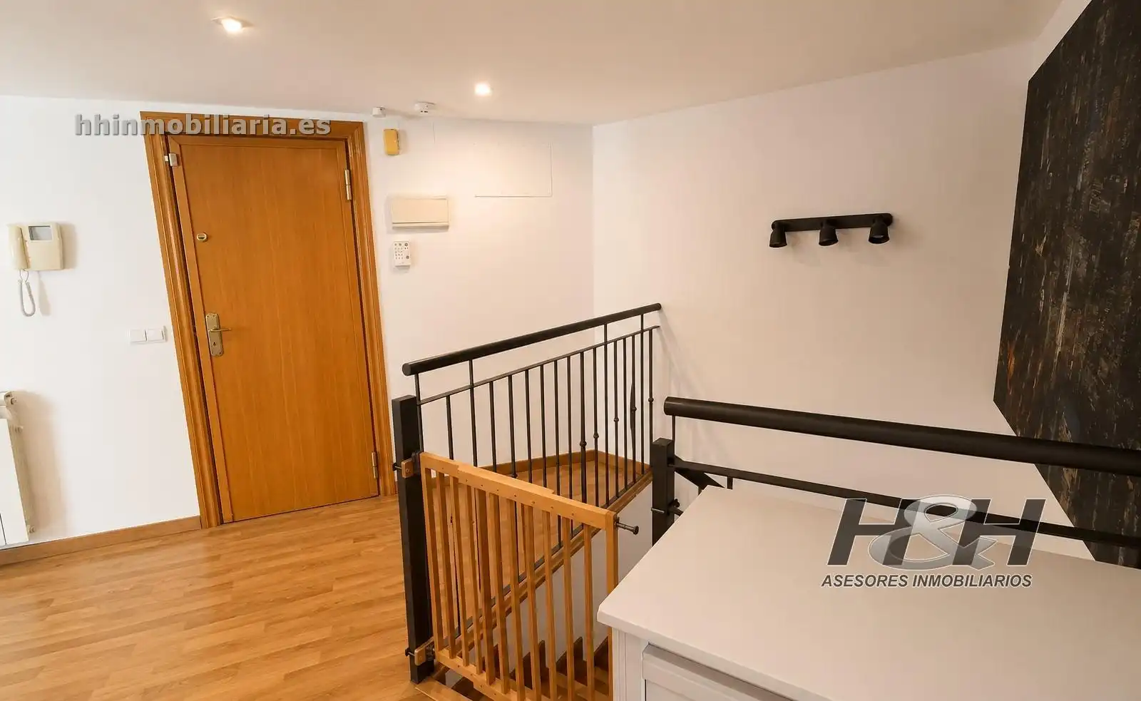 Ático en venta en Burjassot con Aire acondicionado, Calefacción y Balcón