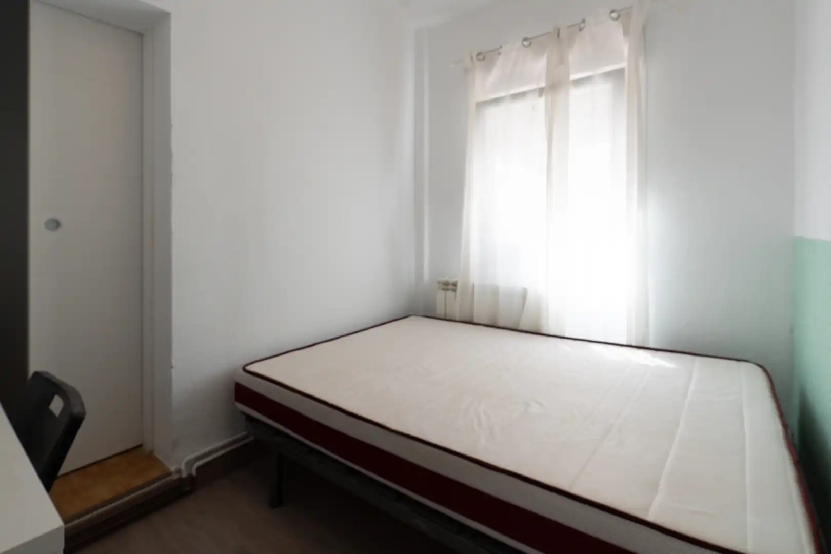 Habitación de Piso en venta en Zaragoza con Calefacción