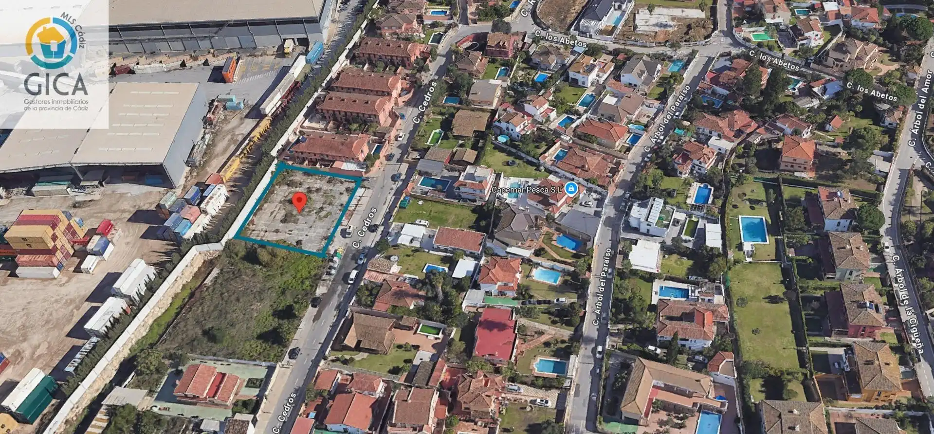 Außenansicht von Residential zum Verkauf in Algeciras