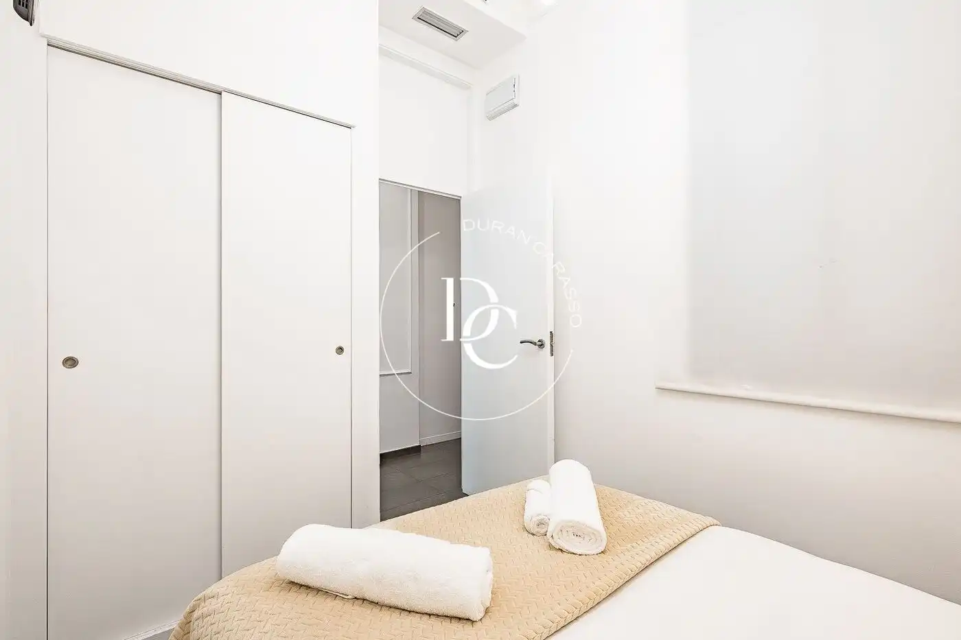 Piso con ascensor en venta en Carrer de Pau Claris, imagen 26
