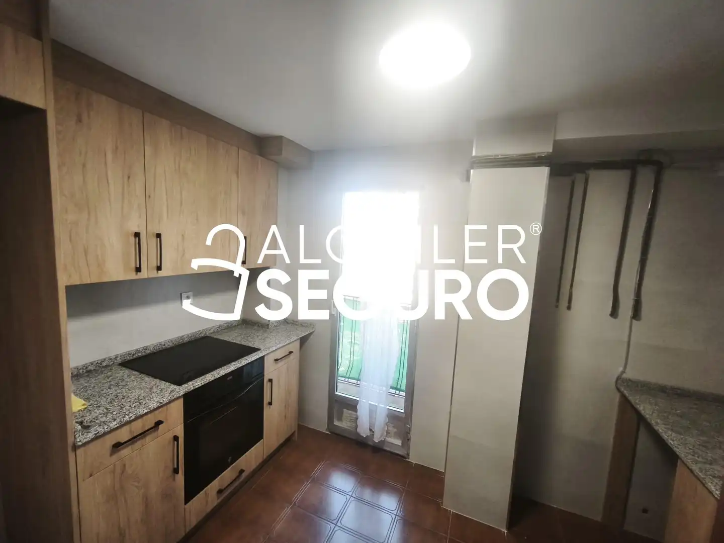 Kitchen of Flat for rent in Zaragoza  with Heating, Terrace and Storage room
