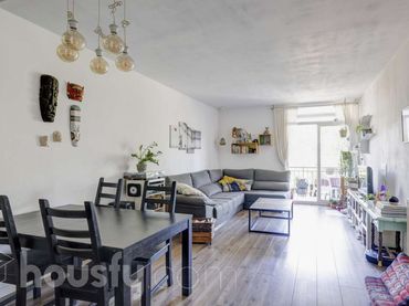 Wohnung mit Balkon zum Verkauf in Calle Almogavers .