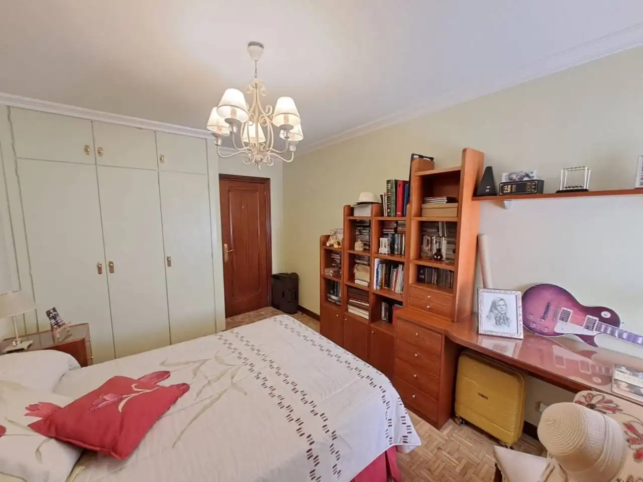 Bedroom of Flat for sale in Burgos  with Heating, Terrace and Alarm