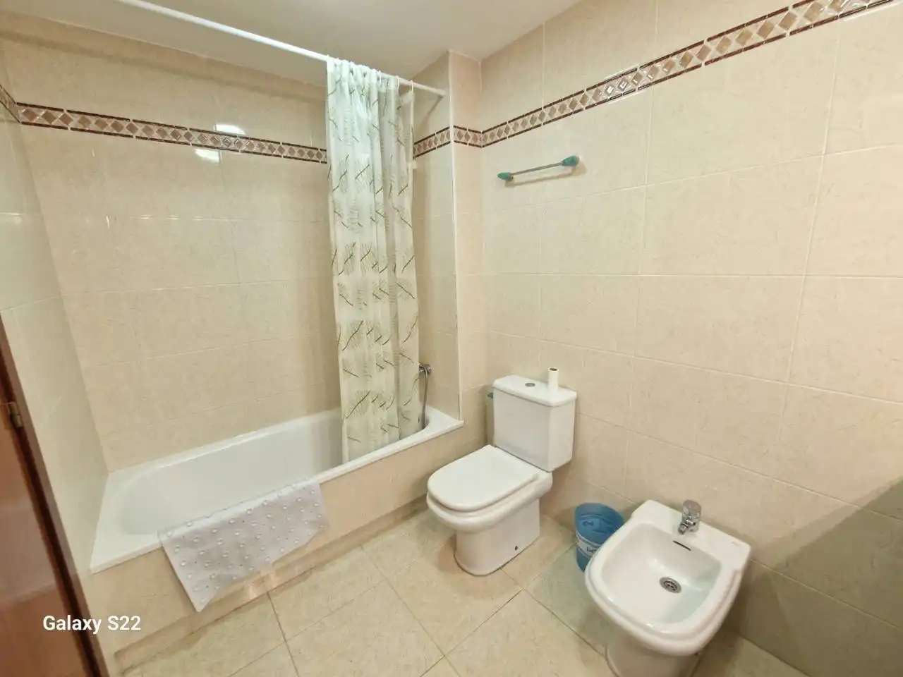 Bathroom of Flat for rent in Cubelles  with Air Conditioner, Heating and Terrace