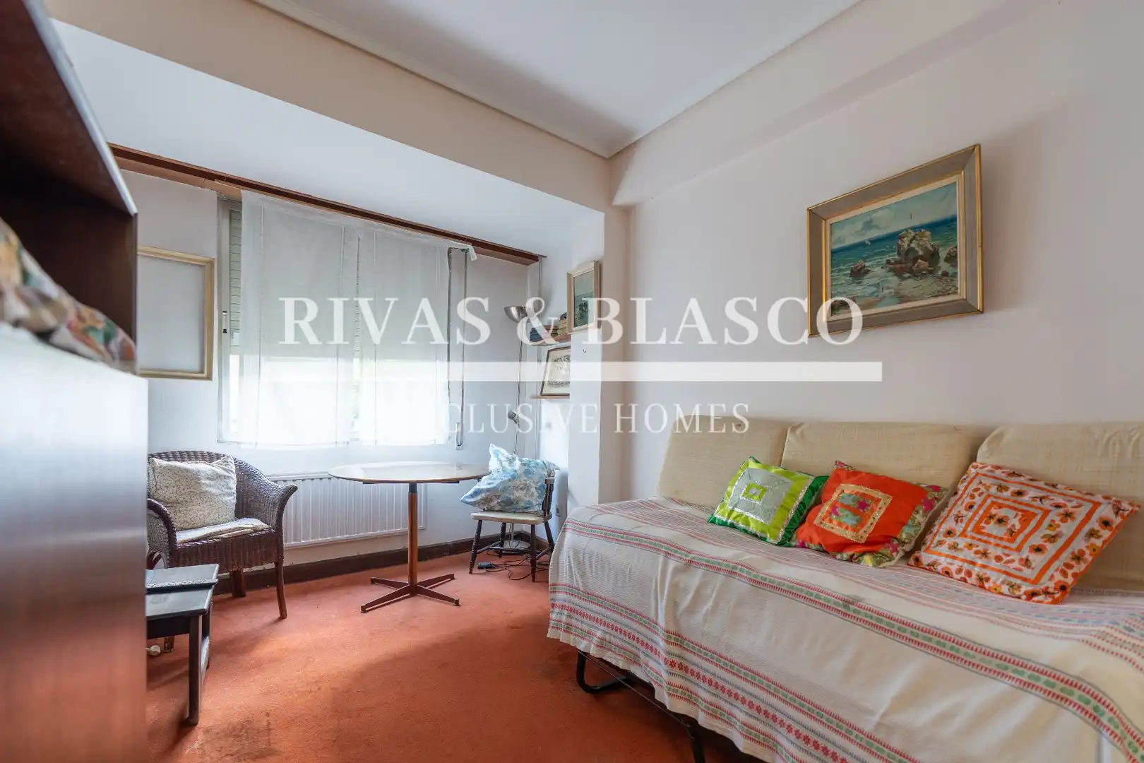 Dormitori de Apartament en venda en Donostia - San Sebastián  amb Calefacció i Traster