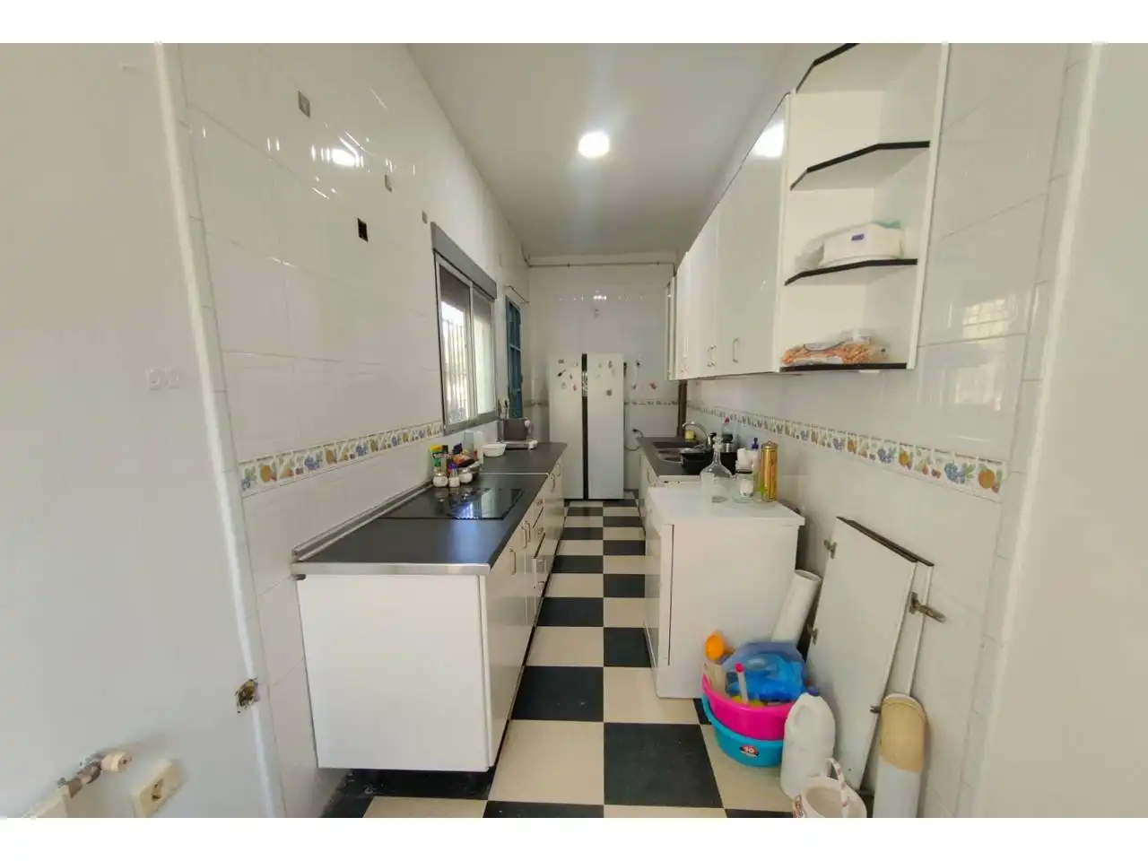 Cocina de Casa o chalet en venta en Carmona con Aire acondicionado, Jardín privado y Terraza