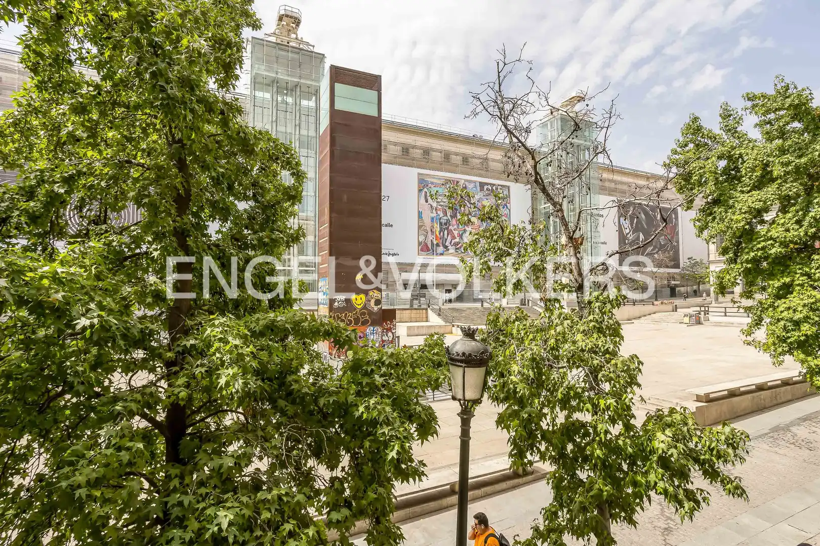 Exterior view of Flat for sale in Madrid  with Heating