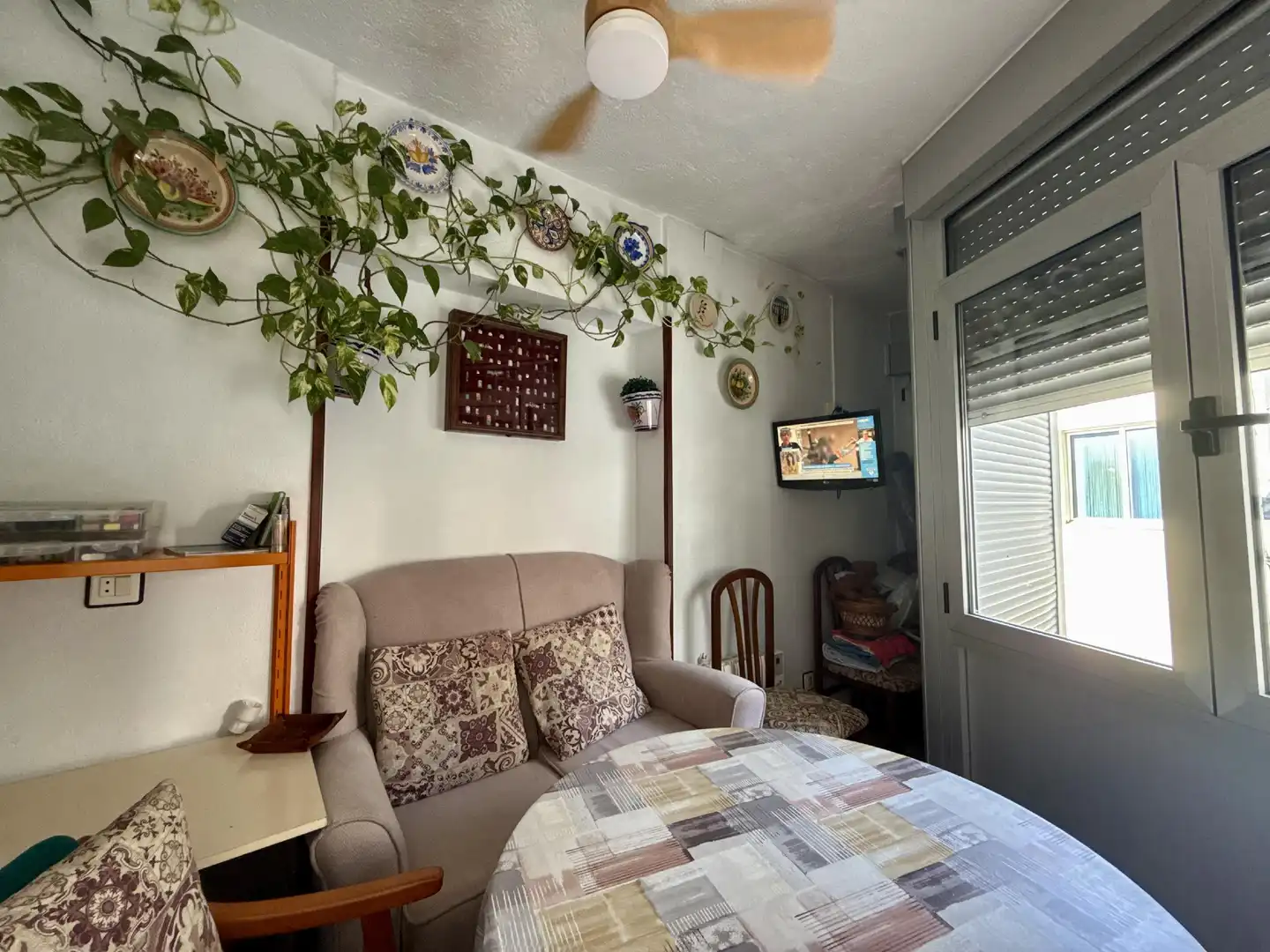 Living room of Flat for sale in El Torno   with Air Conditioner, Terrace and Balcony