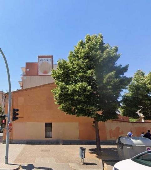 Foto 2 de Residencial en venda a De Francesc Macià I Llussà, 118, Tres Torres, Barcelona