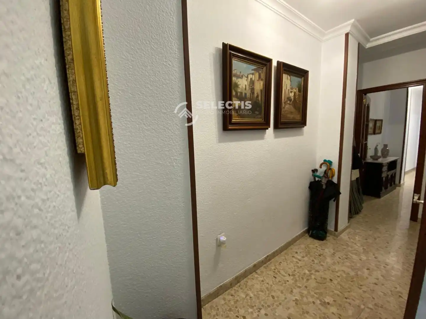 Piso en venta en DE LA MERCED, Centro