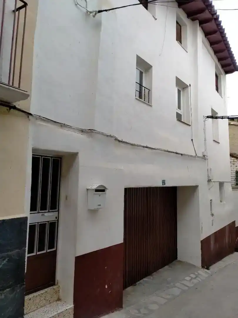 Vista exterior de Casa adosada en venta en Ateca con Trastero, Amueblado y Lavadora