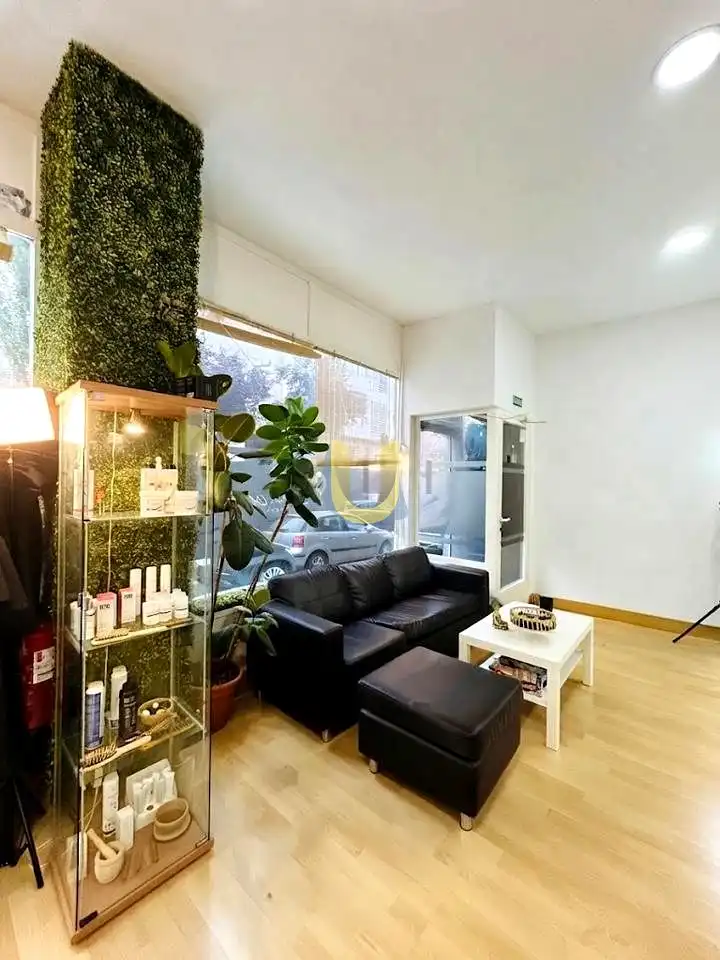 Local comercial en traspaso en Chamartín, imagen 2