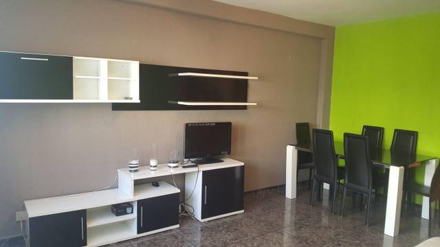 Casa-chalet en Venta en Calvario en Sástago