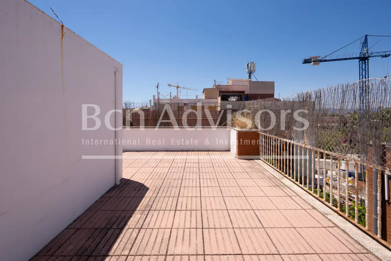 Terrassa de Casa adosada en venda en Sant Just Desvern amb Aire condicionat, Calefacció i Parquet