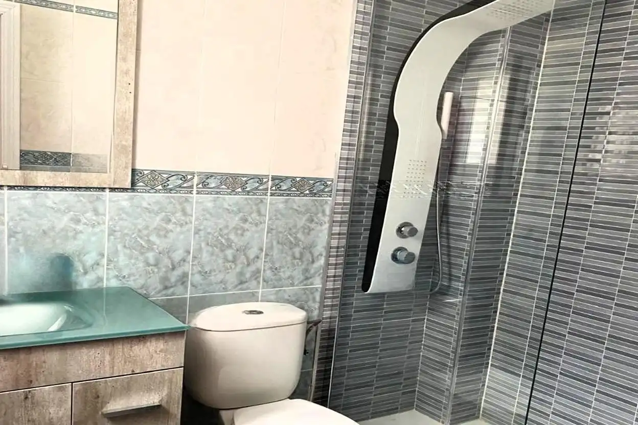 Bany de Àtic en venda en Torrevieja amb Aire condicionat, Calefacció i Terrassa