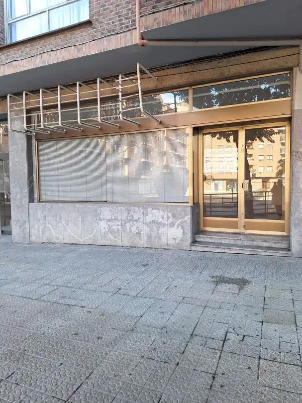 Local comercial de lloguer a Durango, imagen 3
