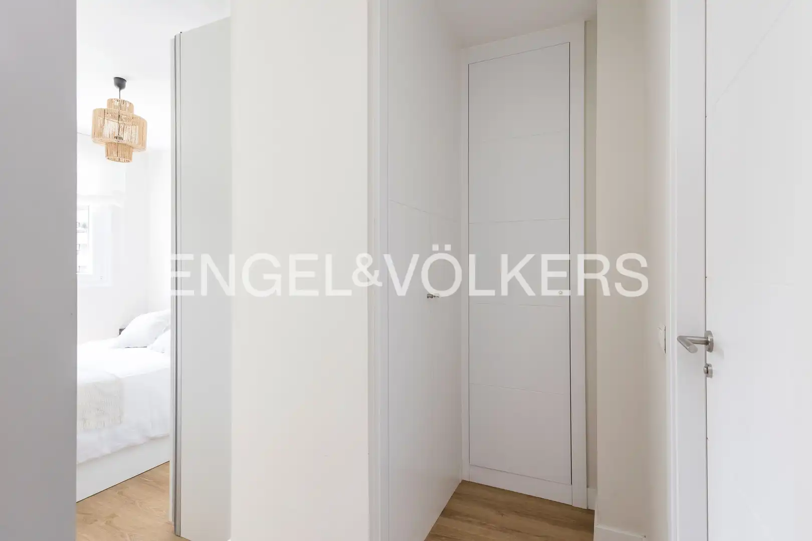 Flat for sale in Madrid  with Air Conditioner, Heating and Terrace