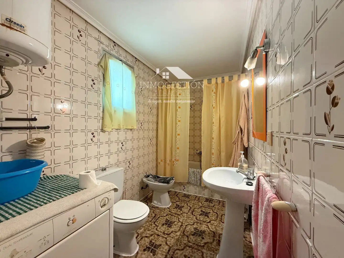 Baño de Casa o chalet en venta en Albacete con Aire acondicionado, Calefacción y Jardín privado