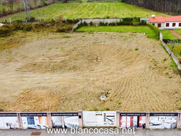 Terreno residenziale in vendita a Carballo