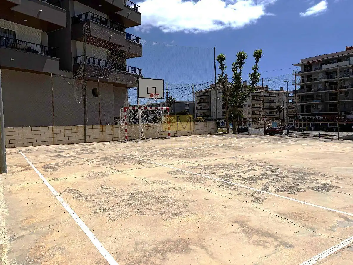 Parking de Ático de alquiler en Cunit con Aire acondicionado, Calefacción y Terraza