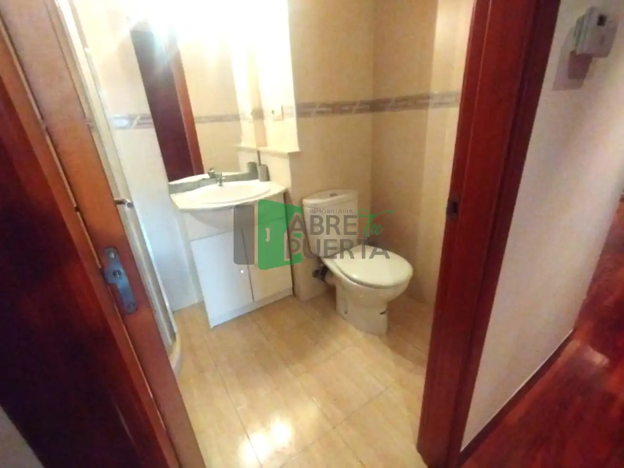 Jardí de Apartament de lloguer en Ourense Capital  amb Calefacció, Parquet i Traster