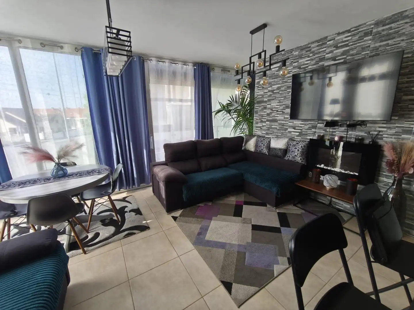 Sala de estar de Piso en venta en Ribeira con Calefacción y Terraza