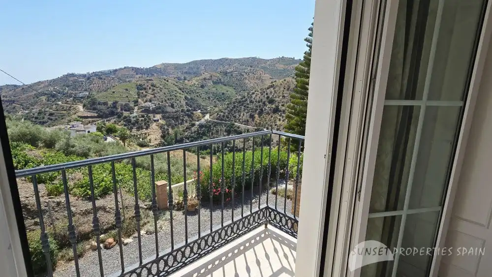 Balcony of Houses for sale in Cómpeta  with Air Conditioner, Private garden and Swimming Pool