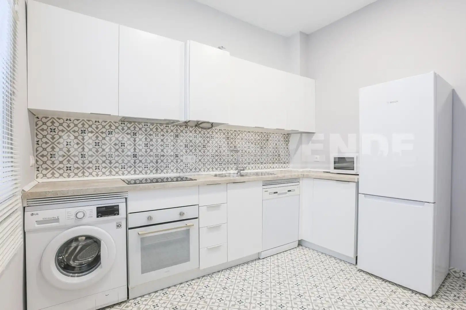 Kitchen of Apartments for rent in Sevilla  with Air Conditioner and Terrace