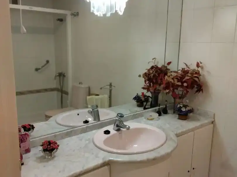 Bathroom of Flat for rent in  Murcia Capital  with Air Conditioner and Balcony