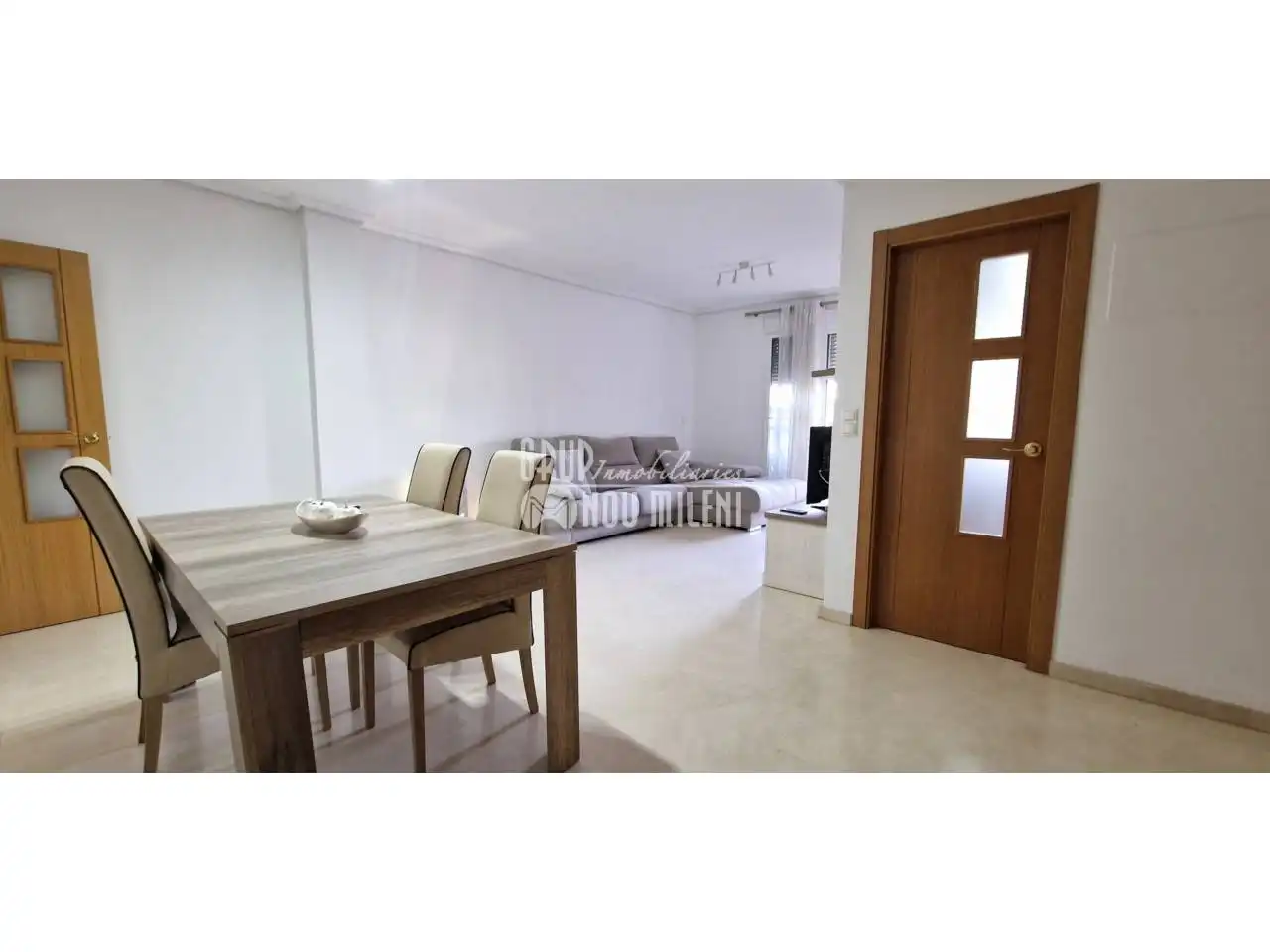 Schlafzimmer von Wohnung zur Miete in Massanassa mit Klimaanlage, Terrasse und Möbliert