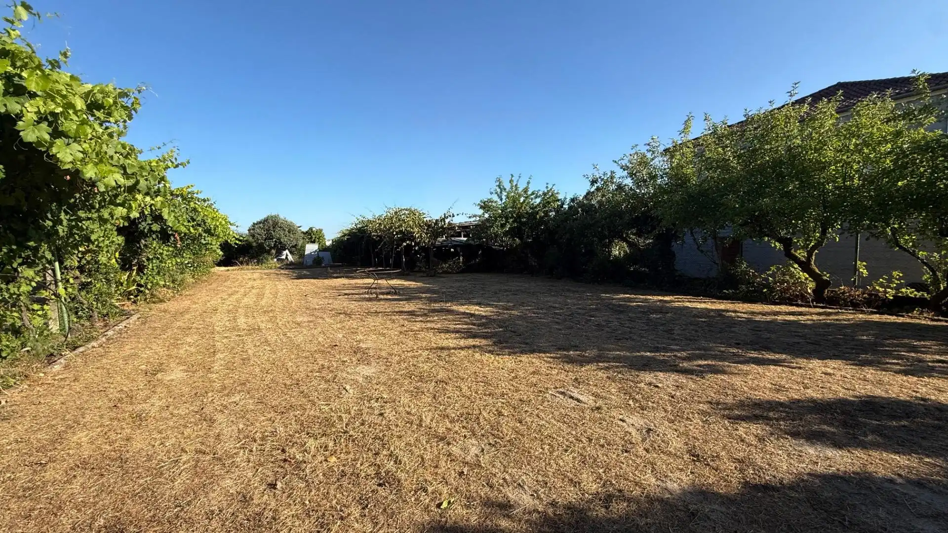 Houses for sale in Coles  with Heating, Private garden and Swimming Pool