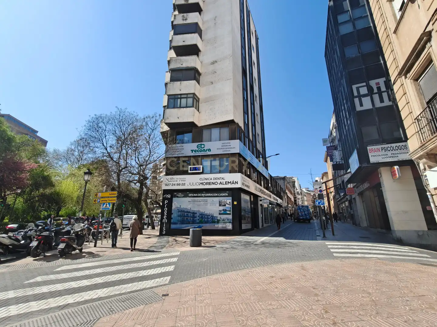 Gewerbefläche zur Übernahme in Avenida de España, Cáceres, Spain