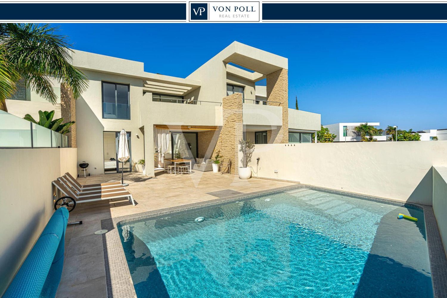 Vista exterior de Casa o chalet en venta en Adeje con Aire acondicionado y Terraza