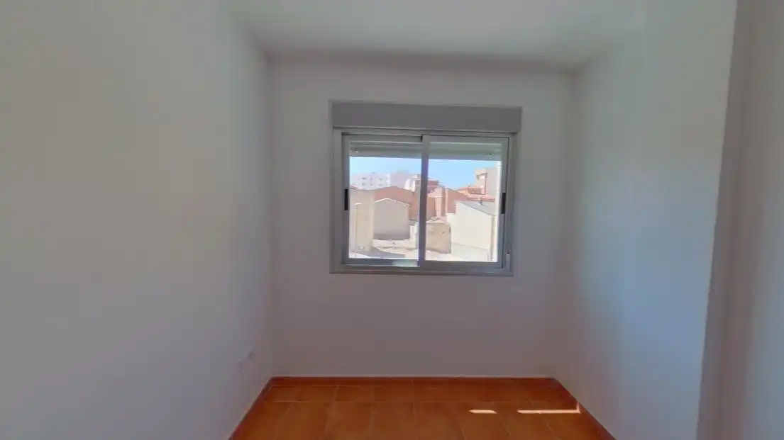 Piso con ascensor en venta en Calle POLO MEDINA, imagen 8