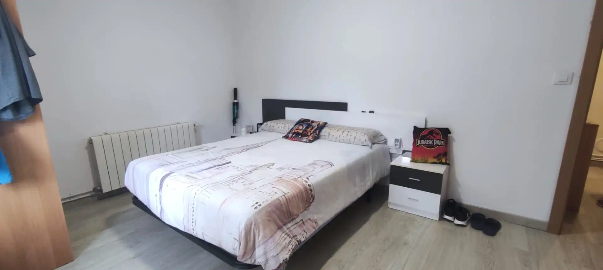Bedroom of Detached homes for sale in Olot  with Heating, Parquet flooring and Furnished