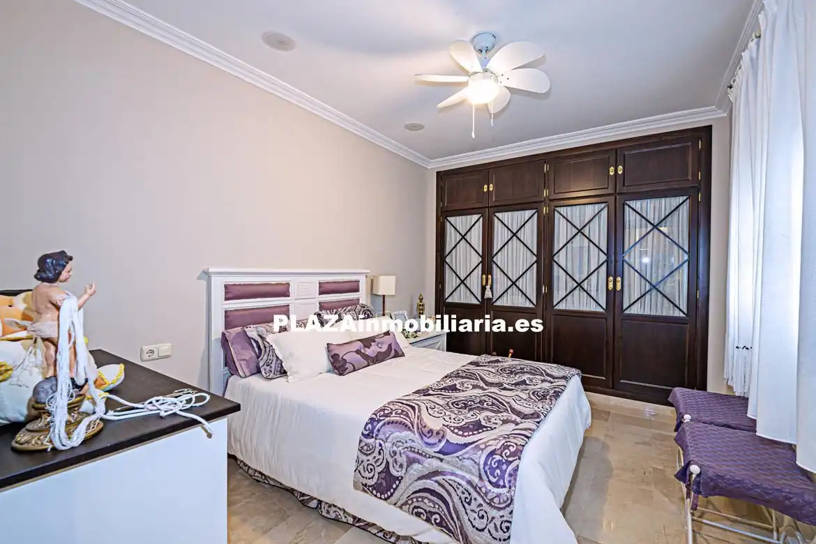 Habitación de Casa o chalet en venta en Lucena con Aire acondicionado, Trastero y Piscina