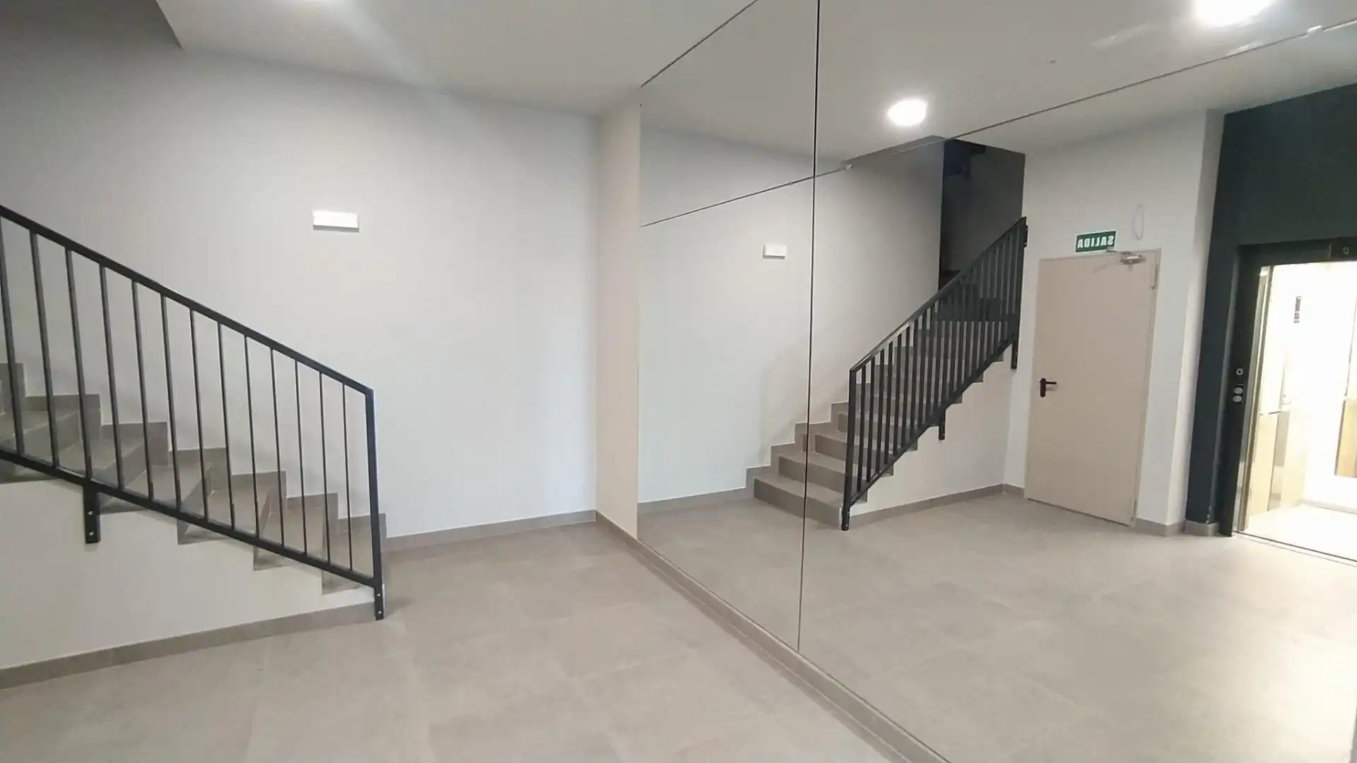 Piso con piscina en venta en Calle MENORCA, imagen 50