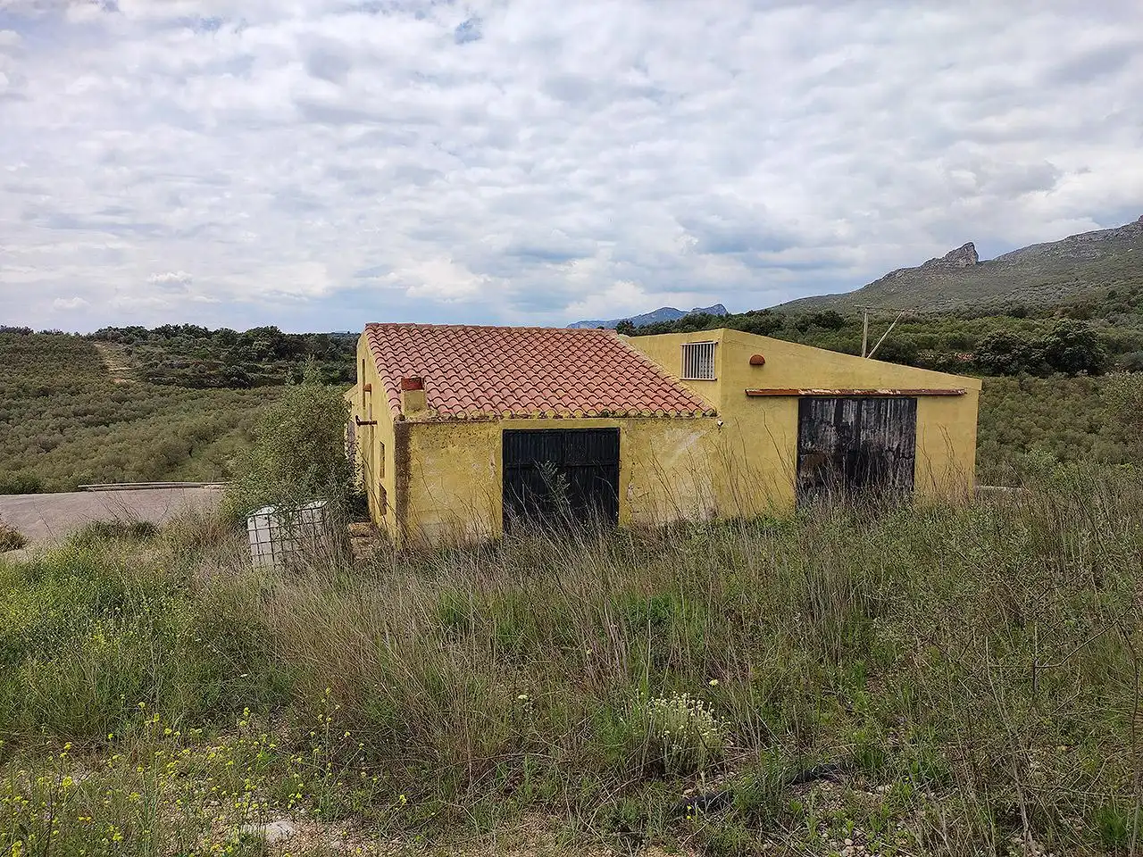 Finca rústica en venta en La Sénia con Terraza