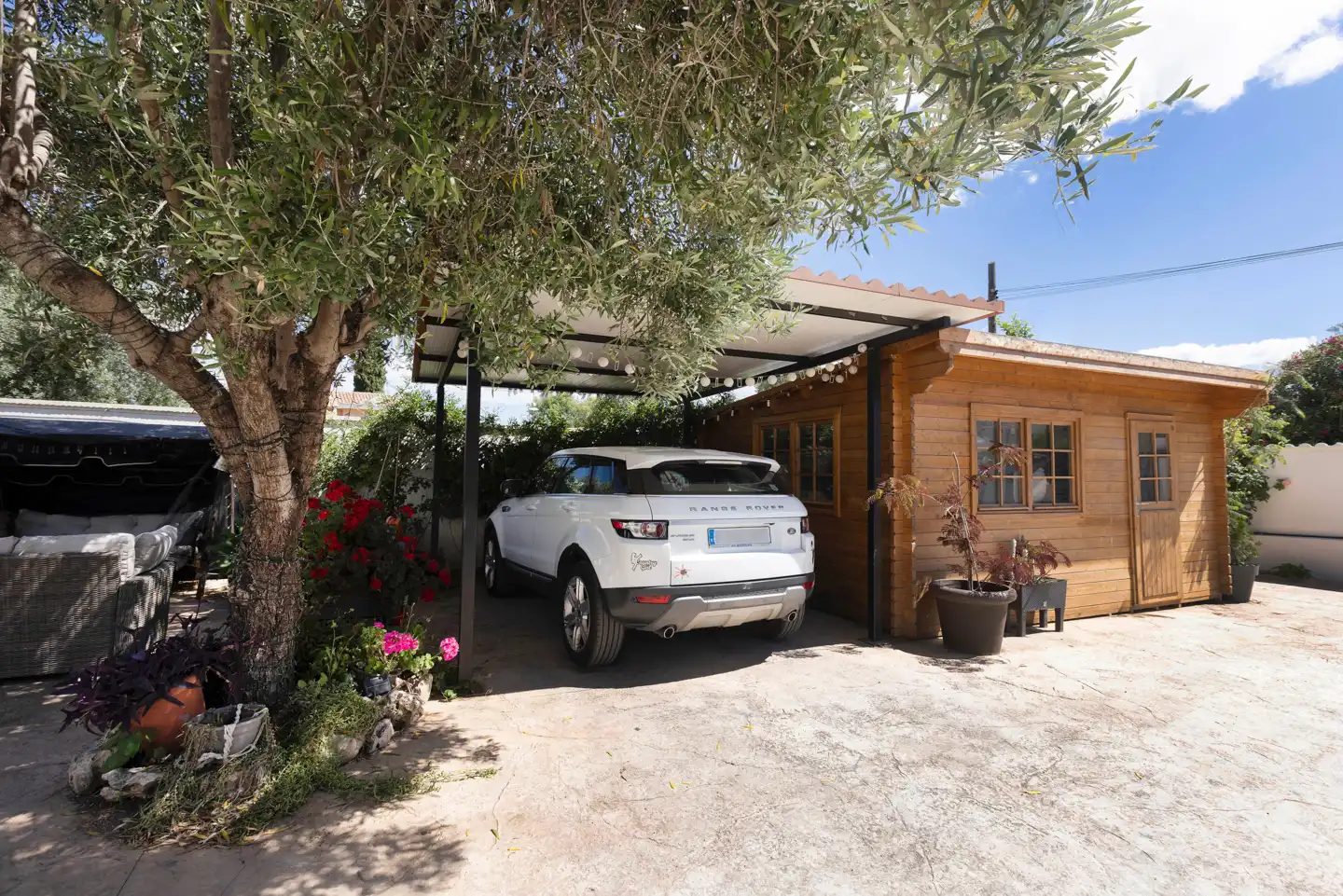 Parking de Casa adosada en venta en L'Eliana con Aire acondicionado y Jardín privado