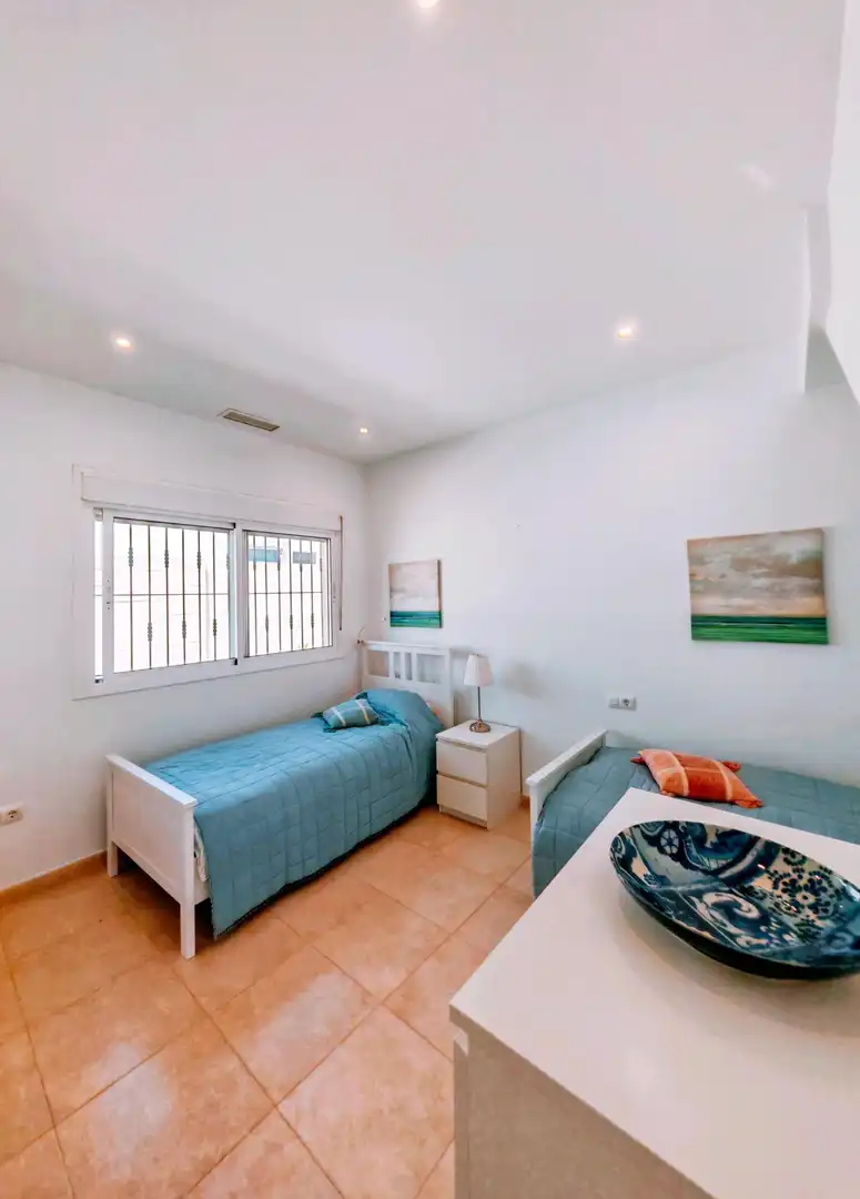 Habitación de Casa o chalet en venta en Las Lagunas - Campano