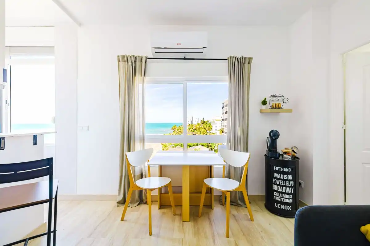 Vivienda con piscina en venta en Calle Alhamar, imagen 3